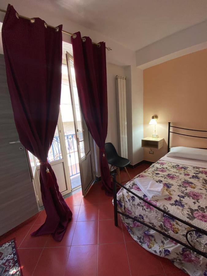 Bed and Breakfast Taormina'S Sun Экстерьер фото