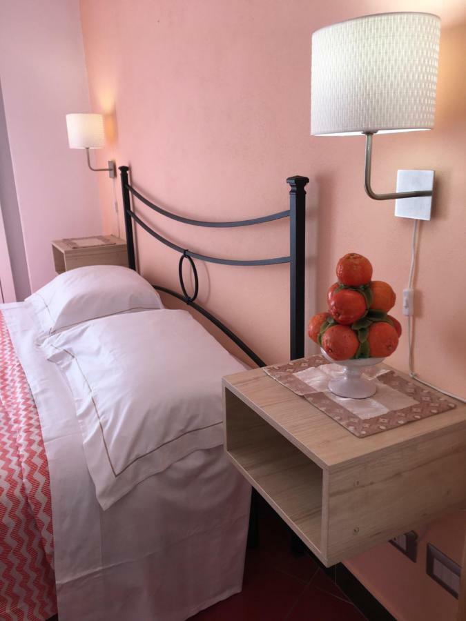 Bed and Breakfast Taormina'S Sun Экстерьер фото